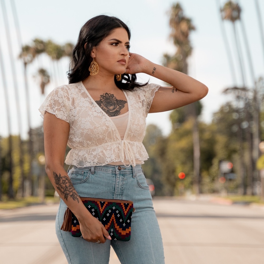 Huipil Daniela Crossbody Clutch - Picture 3 of 4